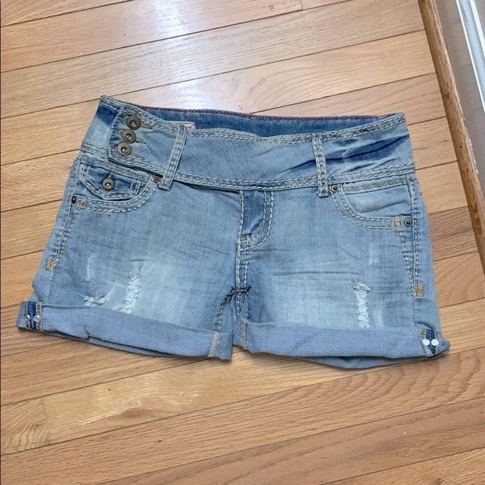 𝅺TJ maxx jean shorts